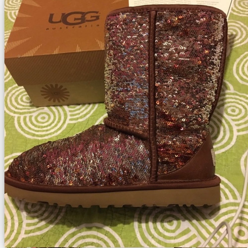 UGGS size 8.5